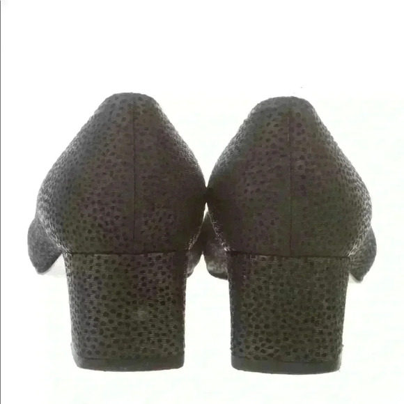 Aquatalia Almond Toe low  heel - Picture 4 of 5